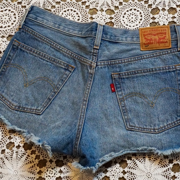 BUNDLE! Levi's 501 Denim Shorts - Picture 10 of 11